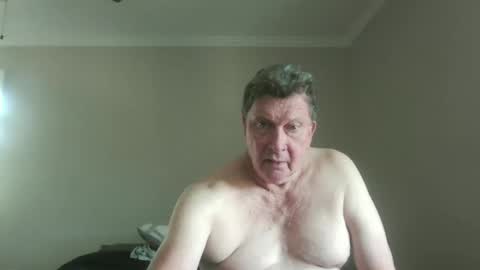 Snapshot of island625103 chatting on 09/11/25, 04:51 island625103 online show from 09/11/25, 04:51