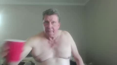 Snapshot of island625103 chatting on 09/26/25, 07:07 island625103 online show from 09/26/25, 07:07