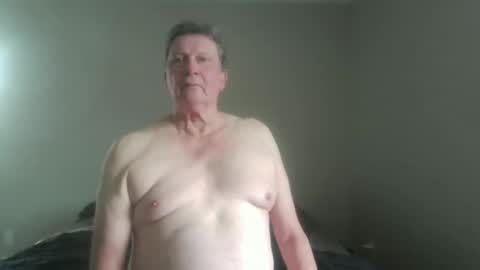 Snapshot of island625103 chatting on 09/27/25, 05:40 island625103 online show from 09/27/25, 05:40