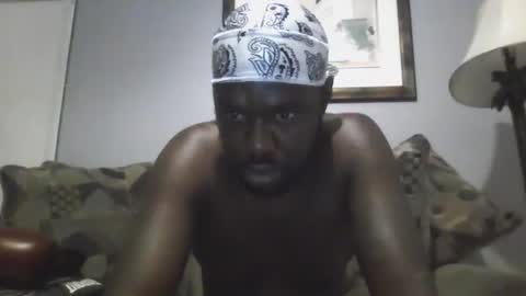 islandbey242 online show from 06/24/26, 08:46