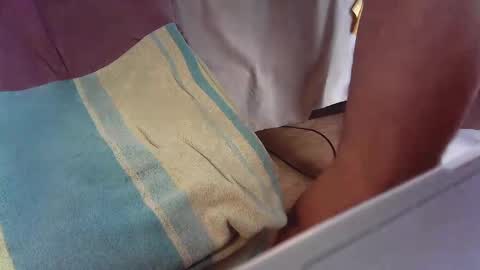 islandforfun online show from 01/15/25, 07:34