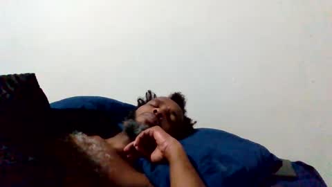 islandmaker online show from 10/12/25, 11:20