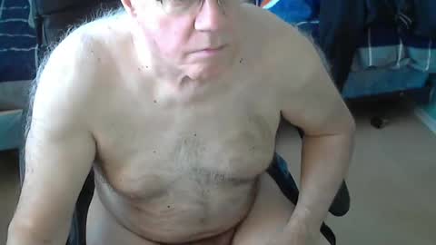 islesman22 online show from 03/07/25, 02:34