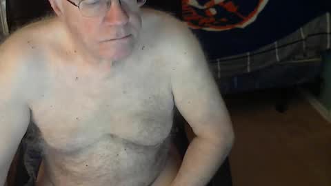 islesman22 online show from 04/30/26, 09:26