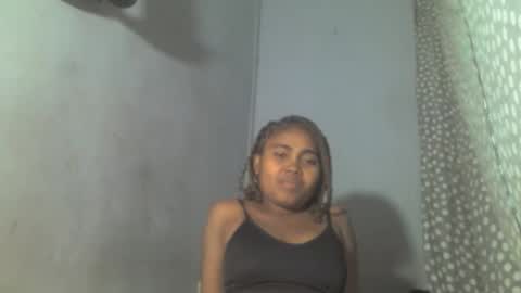 Snapshot of ismayrah chatting on 05/15/26, 11:01 ismayrah online show from 05/15/26, 11:01