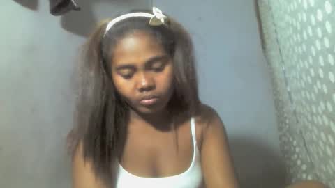 Snapshot of ismayrah chatting on 05/19/26, 02:23 ismayrah online show from 05/19/26, 02:23