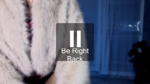 Julyane online show from 01/18/26, 12:14