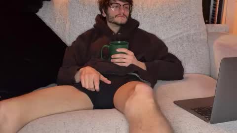 isocialmedia online show from 02/06/26, 11:13