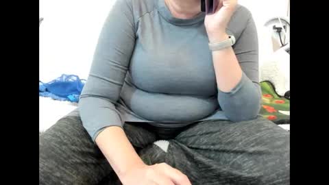 Marta online show from 12/22/24, 01:55