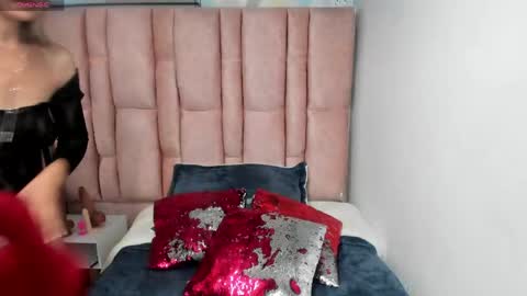 ISSA MILF online show from 05/04/26, 01:40