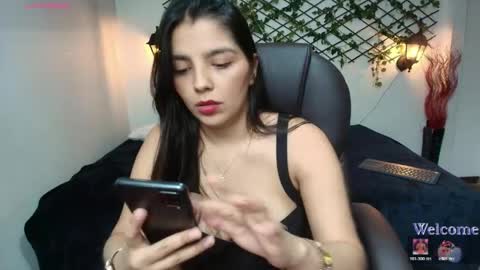 Issa  online show from 05/25/26, 03:07