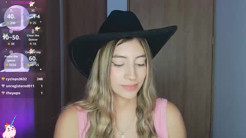 Snapshot of issabela_g1 chatting on 01/09/26, 05:43 issabela_g1 online show from 01/09/26, 05:43