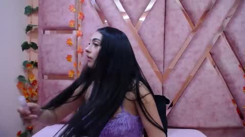 issabela_mackey_ online show from 11/06/25, 04:35