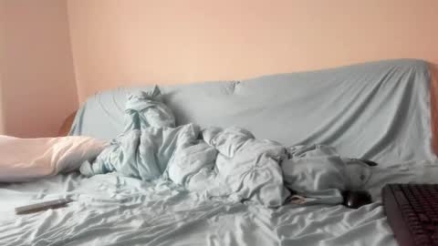 Issabelle online show from 03/16/26, 05:44