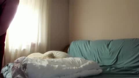 Issabelle online show from 05/09/26, 05:45