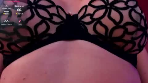 Issabel online show from 07/03/26, 12:22