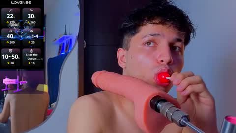 Issac online show from 11/07/25, 05:29