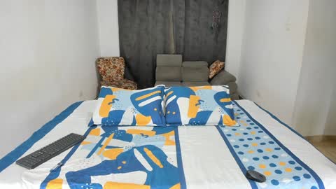 Isabella  online show from 12/02/24, 05:26