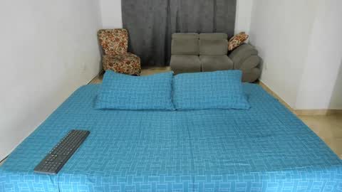 Isabella  online show from 01/09/25, 05:34