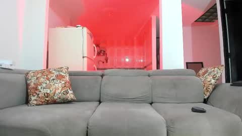 Isabella  online show from 11/01/25, 04:31