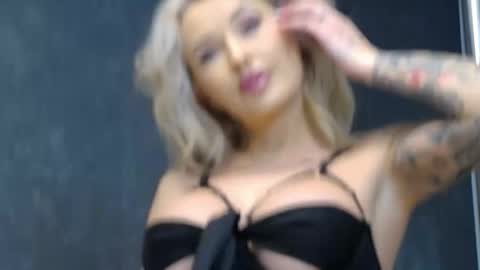 IssaSmyth online show from 01/07/26, 04:09