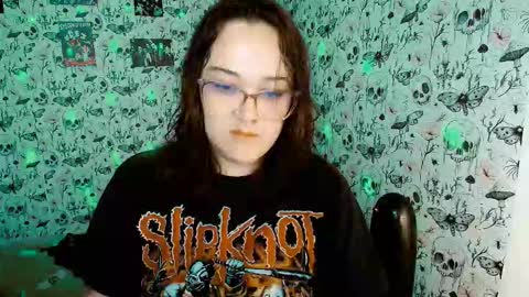 Yiz online show from 02/17/26, 03:25