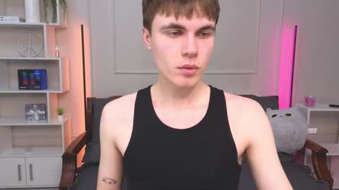 Maks online show from 01/19/25, 12:17