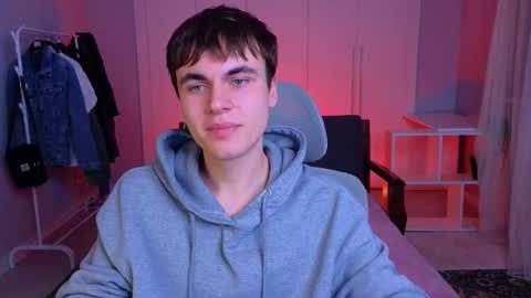 Maks online show from 02/14/25, 01:29