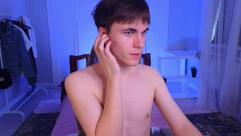 Maks online show from 02/21/25, 10:50