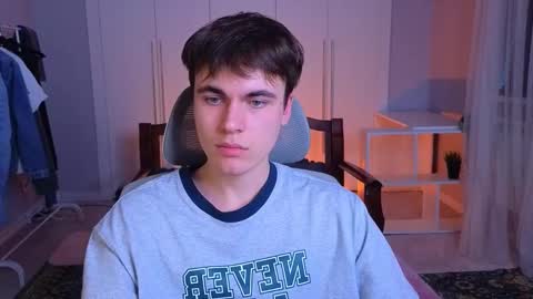 Maks online show from 02/23/25, 12:16