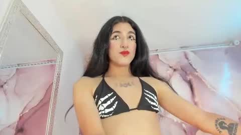 Snapshot of istina_uwu chatting on 06/13/26, 09:13 istina_uwu online show from 06/13/26, 09:13