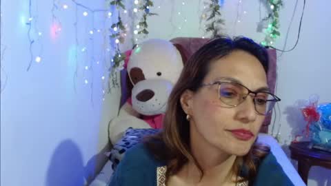 Itala Gomez online show from 01/06/26, 12:03