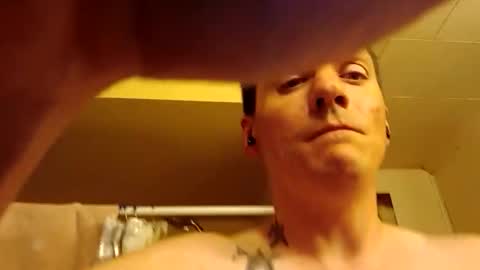 Snapshot of italian_stallion_22 chatting on 06/02/26, 10:28 Italian stallion online show from 06/02/26, 10:28