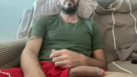 Snapshot of italianbigcock91 chatting on 05/01/26, 02:32 italianbigcock91 online show from 05/01/26, 02:32