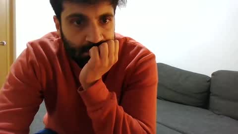 Snapshot of italianboybcn chatting on 01/06/25, 10:58 italianboybcn online show from 01/06/25, 10:58