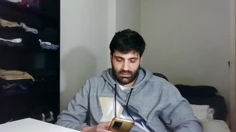 Snapshot of italianboybcn chatting on 01/11/25, 11:13 italianboybcn online show from 01/11/25, 11:13