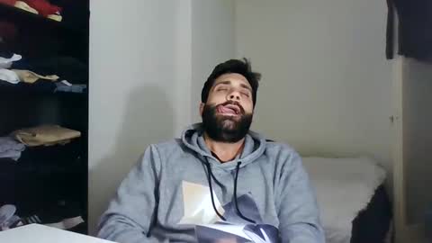 Snapshot of italianboybcn chatting on 03/02/25, 05:36 italianboybcn online show from 03/02/25, 05:36