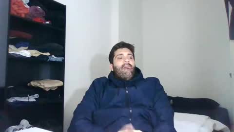 Snapshot of italianboybcn chatting on 03/07/25, 08:45 italianboybcn online show from 03/07/25, 08:45