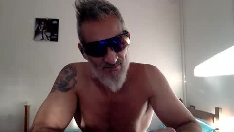 italiankingstripper online show from 02/07/26, 10:19