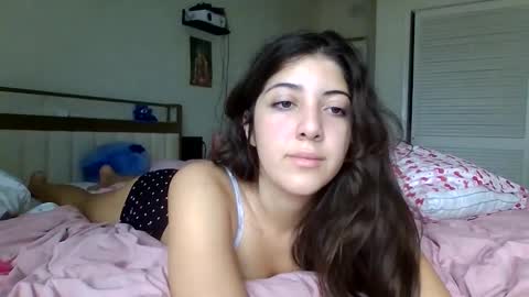 Snapshot of italiankittyx chatting on 05/26/26, 06:15 ItalianKitty online show from 05/26/26, 06:15