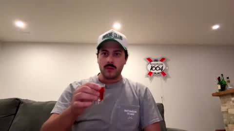 Snapshot of italianladd chatting on 09/20/25, 06:47 italianladd online show from 09/20/25, 06:47