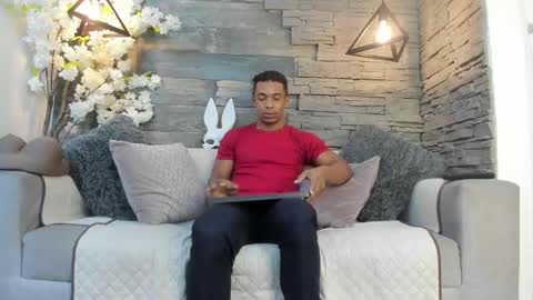 Snapshot of italomoore chatting on 10/12/25, 12:04 Italo Moore online show from 10/12/25, 12:04