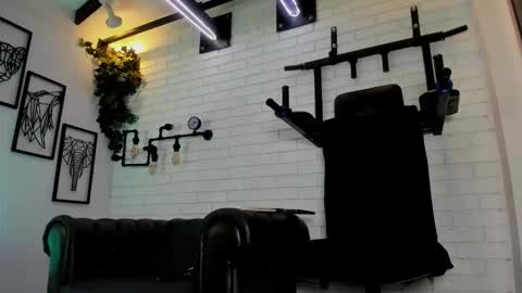 Italo Moore online show from 01/10/26, 11:12