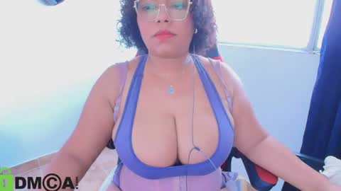 Snapshot of italy__boobs_ chatting on 06/18/26, 01:59 Sofia online show from 06/18/26, 01:59