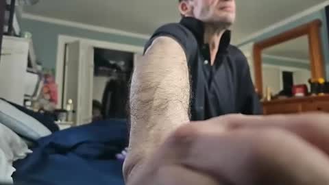 itchey506193 online show from 02/07/25, 02:15