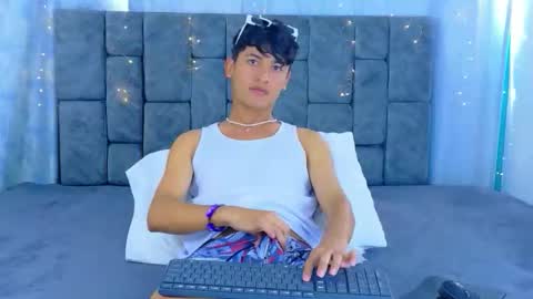 ithan_kingtwin online show from 05/10/26, 01:38