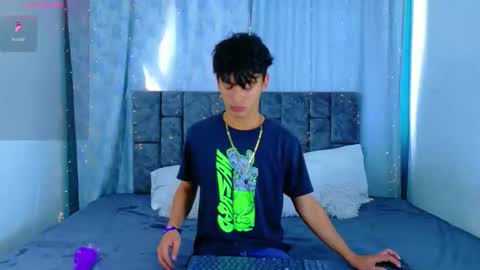 ithan_kingtwin online show from 05/30/26, 07:33