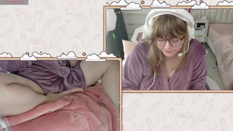 ithuriella online show from 04/19/26, 03:22