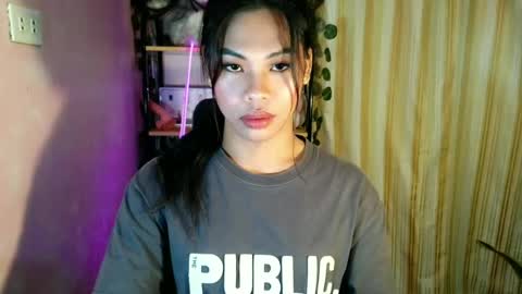 Snapshot of its_chloe20 chatting on 06/24/26, 12:15 its_chloe20 online show from 06/24/26, 12:15