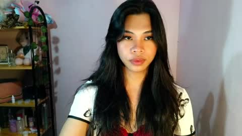 Snapshot of its_chloe20 chatting on 07/04/26, 01:17 its_chloe20 online show from 07/04/26, 01:17